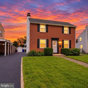 1027 Edgerton Rd