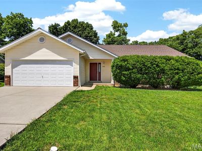 1310 Sleepy Hollow Dr