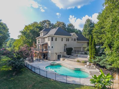2006 Sandy Pond Ln