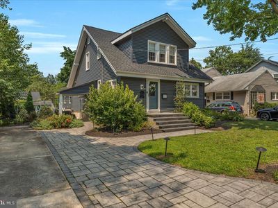 28 Cooper Ave