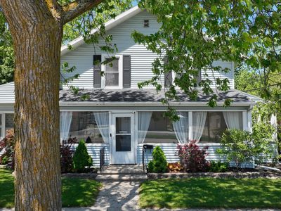 Property at 115 E Emerson St, Ithaca, MI