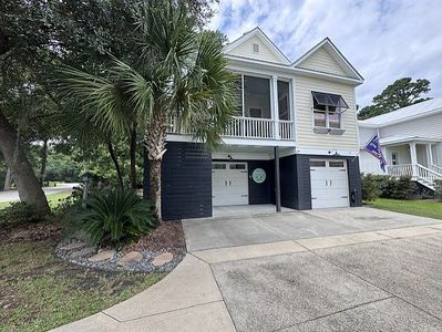 35 Oyster Pearl Ct