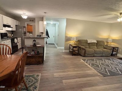 3909 Yardley Ct UNIT 104