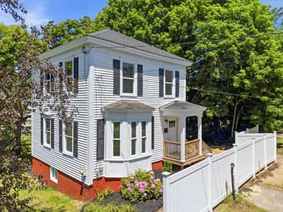 19 Booker Street