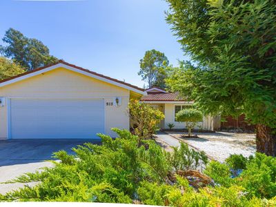 915 Seascape Cir