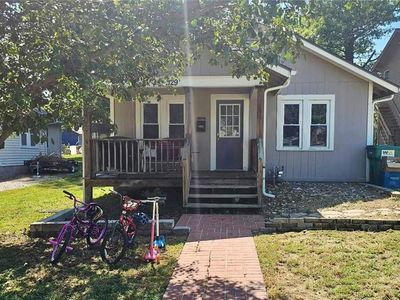 1129 Parker Ave