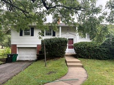 26W482 Blair St