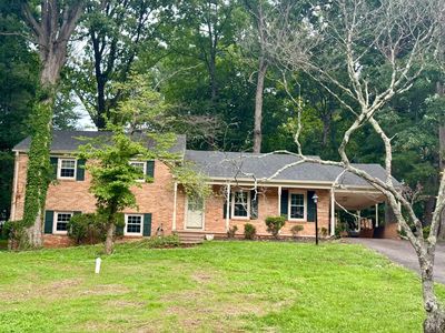 212 Chesterfield Rd