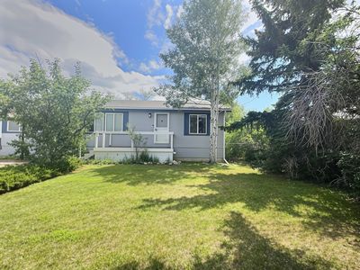 219 3rd Ave SE