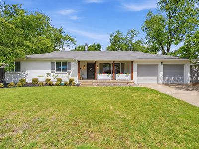 4644 Selkirk Dr