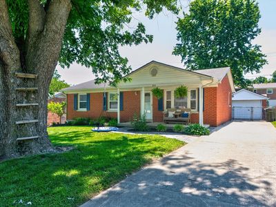 366 Tangley Way