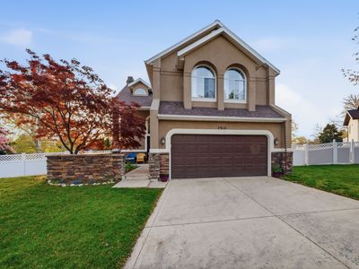 7910 Pear Tree Cir