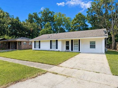 1634 Theron Dr