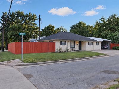 330 Park Dr