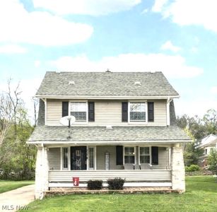 310 W Wood St