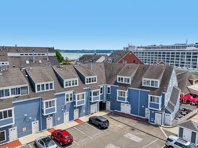 74-74A Wharf St #J7