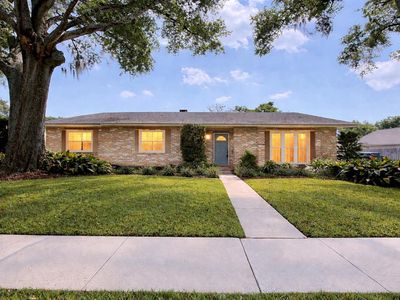 320 White Oak Cir