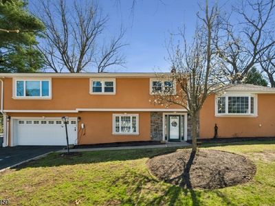115 Birchwood Ter
