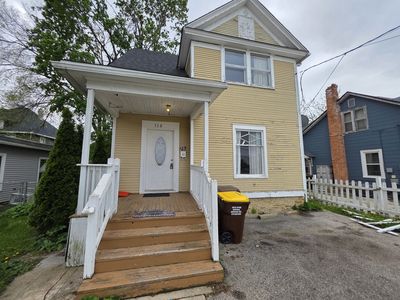 112 W 2nd St