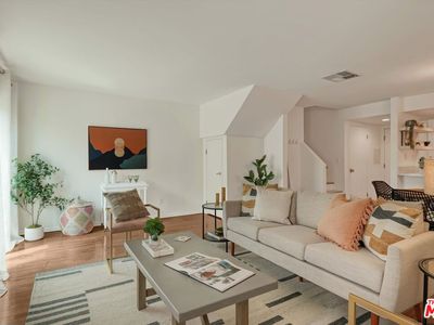 11230 Peach Grove St APT 104