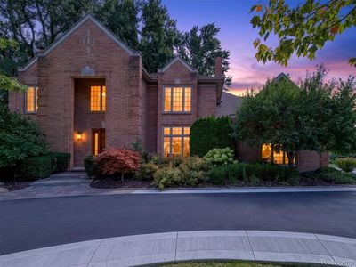 3653 Cedar Brook Dr