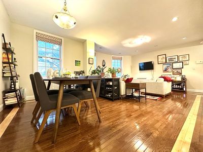 13 Bowdoin St APT 3AB