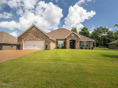 8706 Courtly Cir N