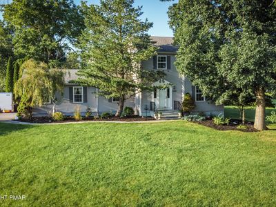2581 Highland Cir