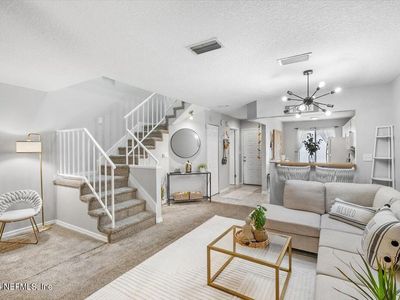 7701 BAYMEADOWS Circle W UNIT 1123