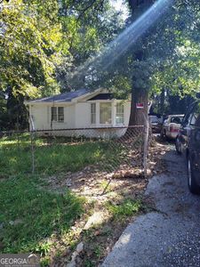 5212 Albert Dr