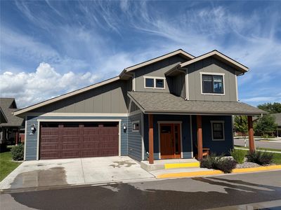 3913 Hoss Dr