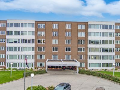 1111 N 1st St APT 4A