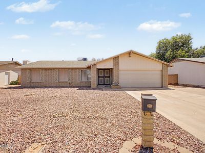 3753 W DALPHIN Road