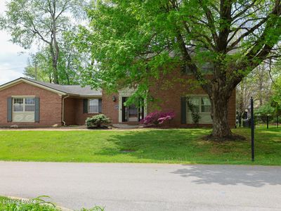 2426 Chattesworth Ln
