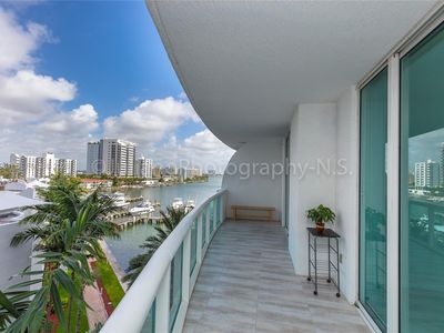 7910 Harbor Island Dr APT 507
