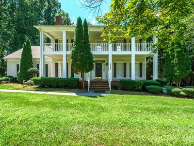 7000 Hollow Oak Dr