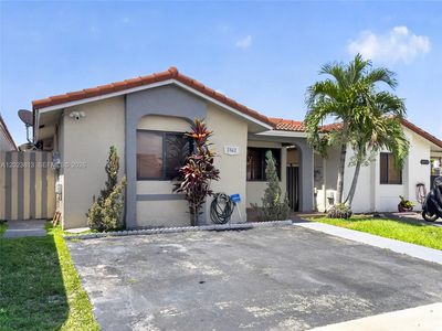 Property at 2462 W 65th St, Hialeah, FL