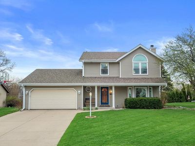 W162N10528 Auburn LANE