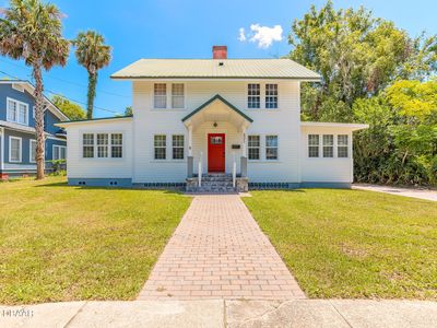 431 N Sans Souci Ave