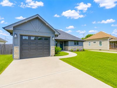 7610 Avenue G Loop
