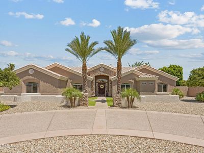 8452 W DONALD Drive