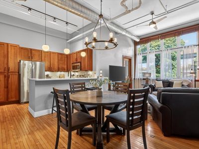 Property at 600 Broadway Ave NW APT 211, Grand Rapids, MI