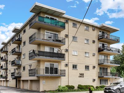 148 Circle Ave APT 201