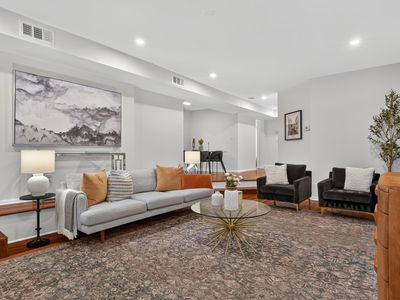 121 Grand St #1