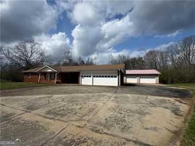 4541 Cavender Creek Rd