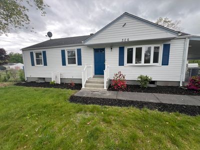 306 Greenaway Dr