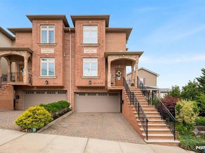 440 Morningside Ave #B