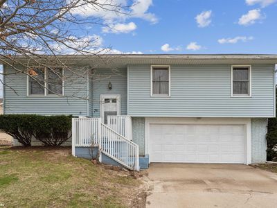 211 E Southridge Rd