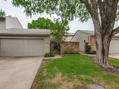 9625 Highland View Dr