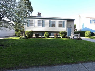 13187 Churchill Dr